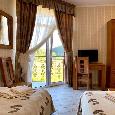 פוליאנה Mini Hotel Solnce Karpat מראה חיצוני תמונה